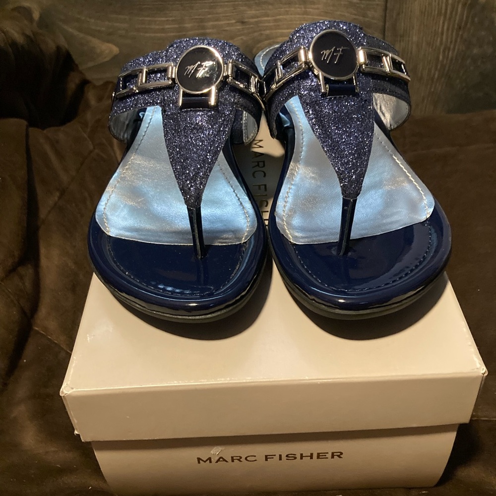 Marc Fisher brand, size 8.5, new in box, glittery blue sandals, cute and comfy - Picture 3 of 16